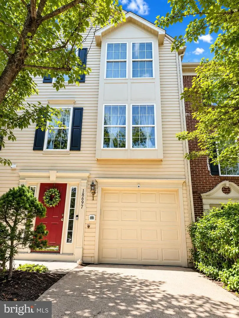 19907 Ridgecrest Sq, Ashburn, VA 20147 - #1