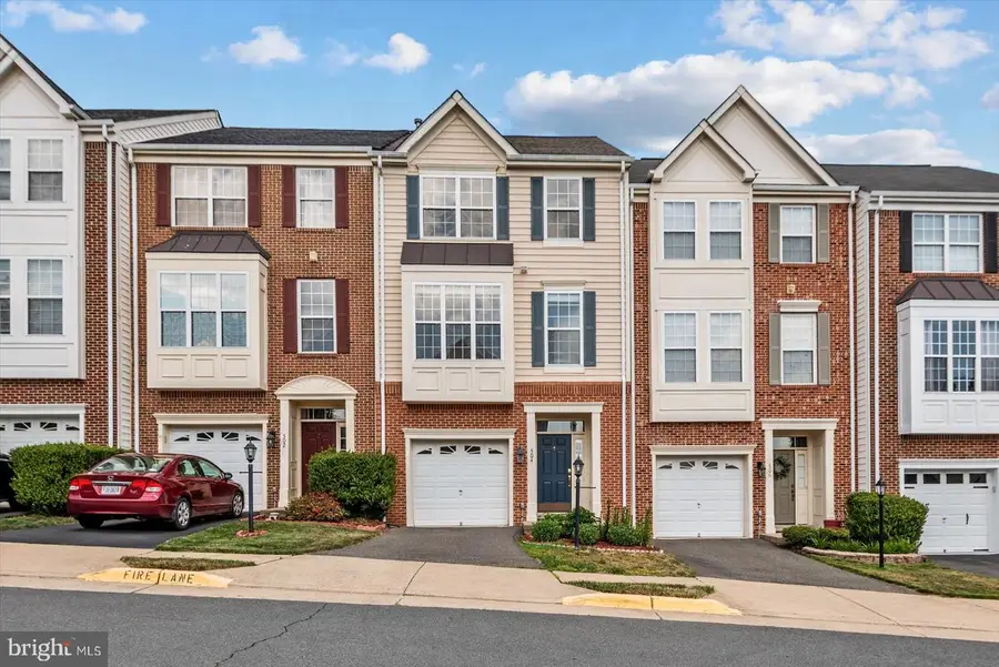 504 Legrace Ter Ne, Leesburg, VA 20176 - #2