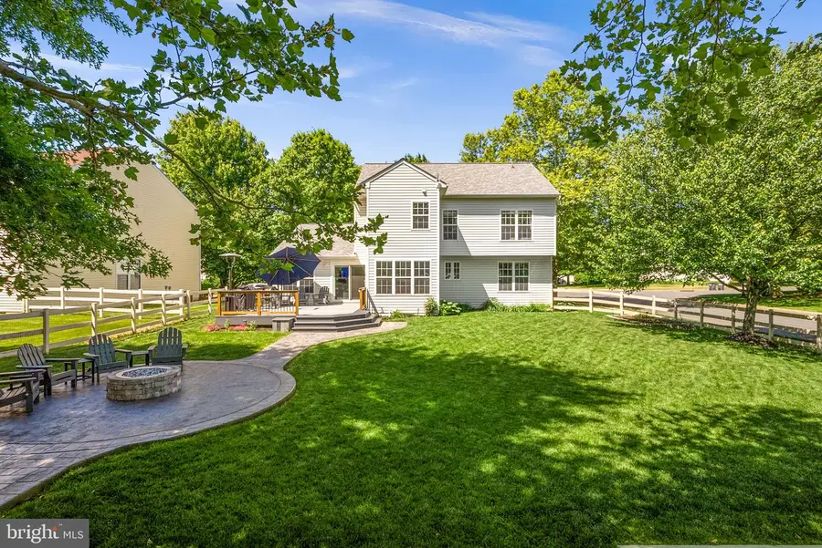 17180 Magic Mountain Dr, Round Hill, VA 20141 - #2