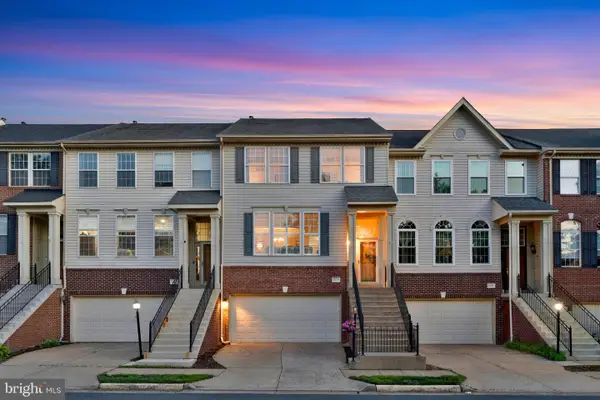 44021 Lords Valley Ter, ASHBURN, VA 20147
