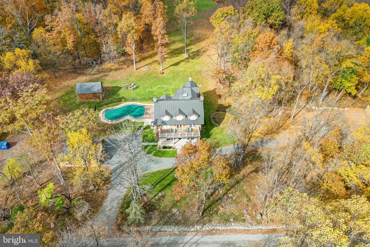 17345 Raven Rocks Rd, Bluemont, VA 20135 - #1