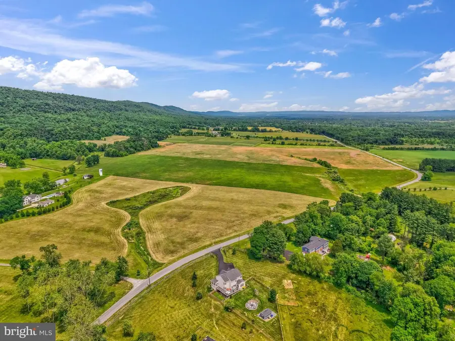 15002 Mountain Rd, Hillsboro, VA 20132 - #2