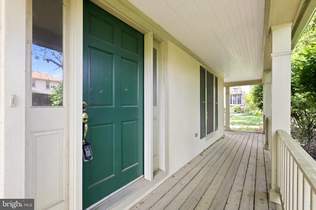 4 Linden Hill Way Sw, Leesburg, VA 20175 - #1