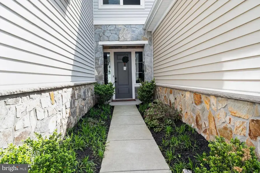 42747 Cushing Ter, Ashburn, VA 20148 - #2