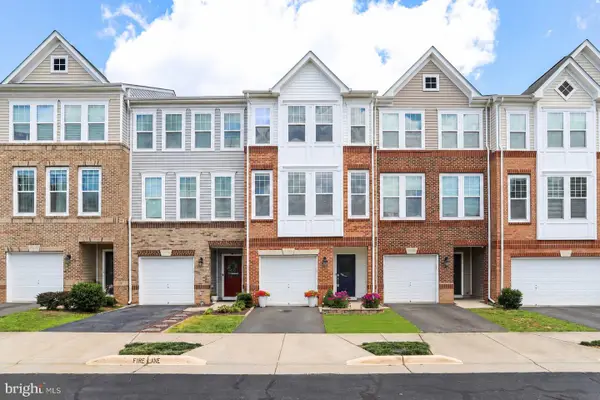 43274 Novi Ter, ASHBURN, VA 20147