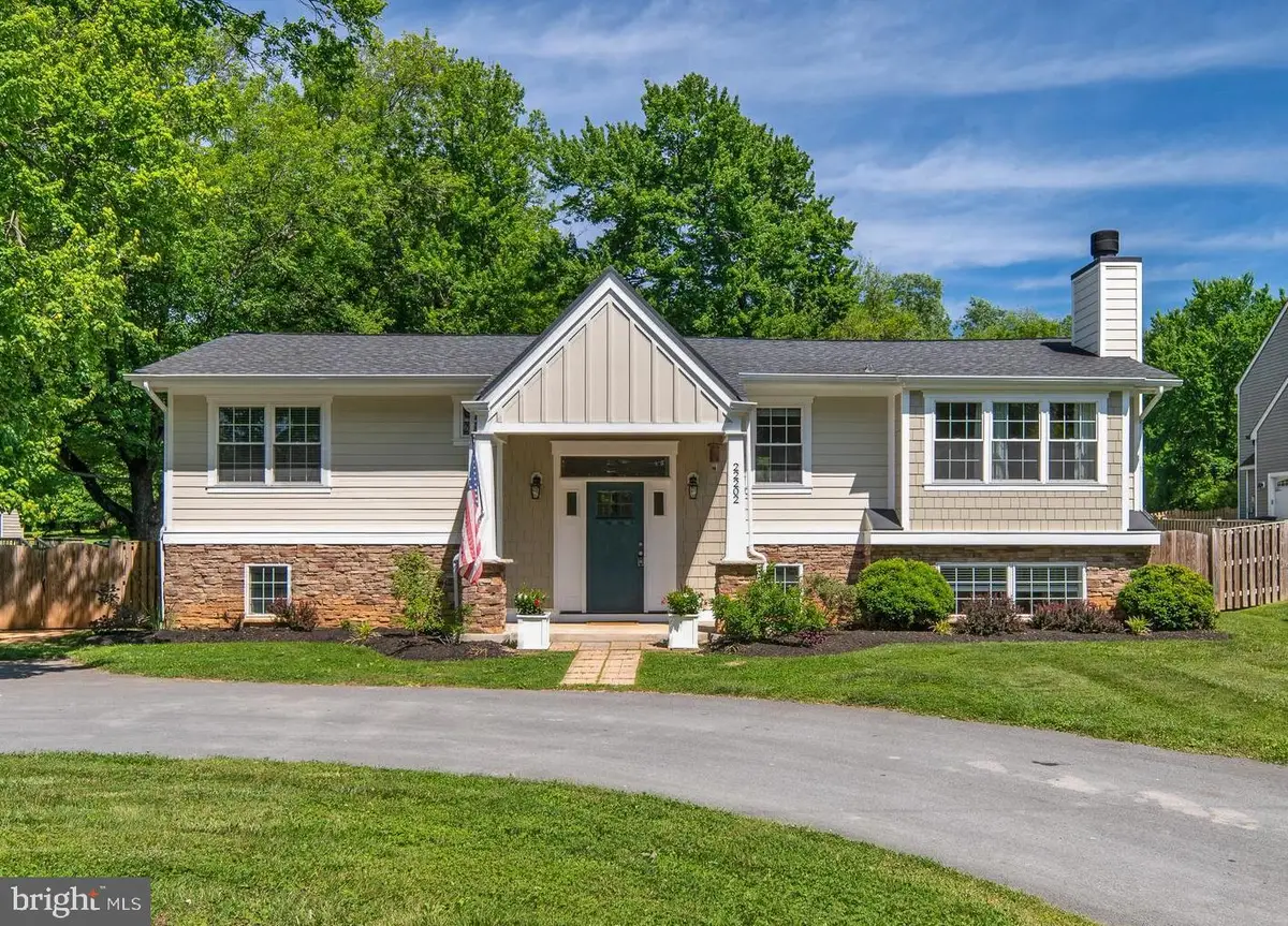 22202 Newlin Mill Rd, Middleburg, VA 20117 - #1