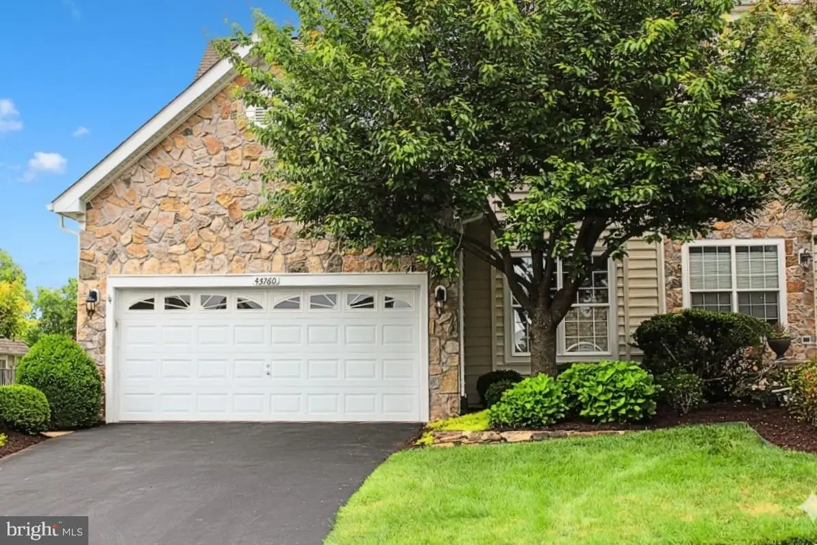 43760 Cog Hill Ter, Ashburn, VA 20147 - #1