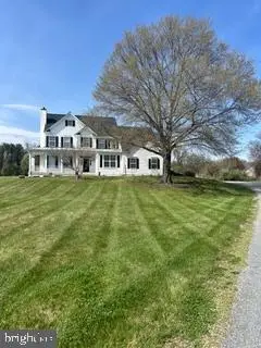 38454 Stone Eden Dr, Hamilton, VA 20158 - #1