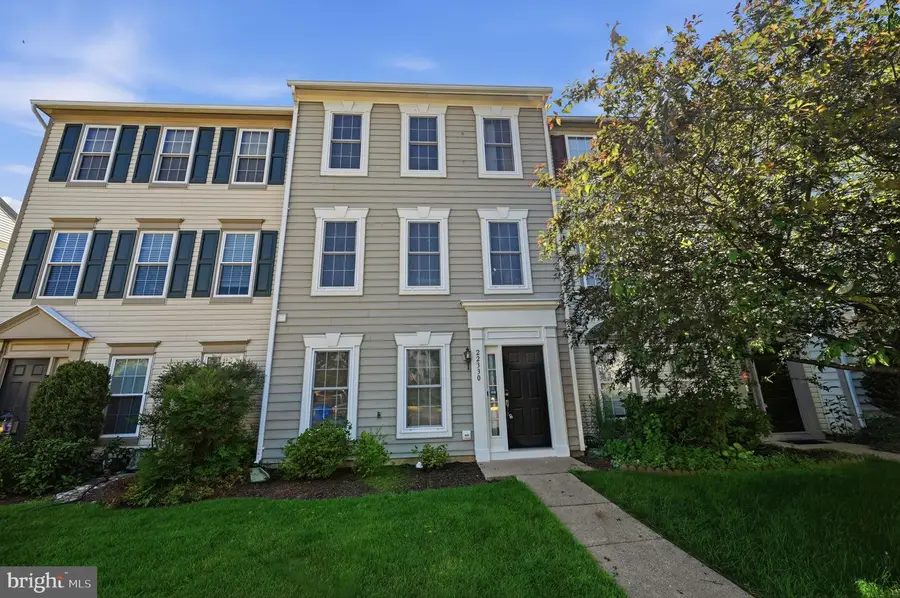 22330 Great Trail Ter, Sterling, VA 20164 - #2