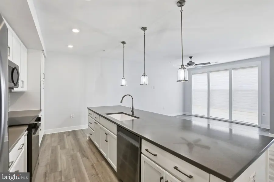 23651 Havelock Walk Ter #304, Ashburn, VA 20148 - #3