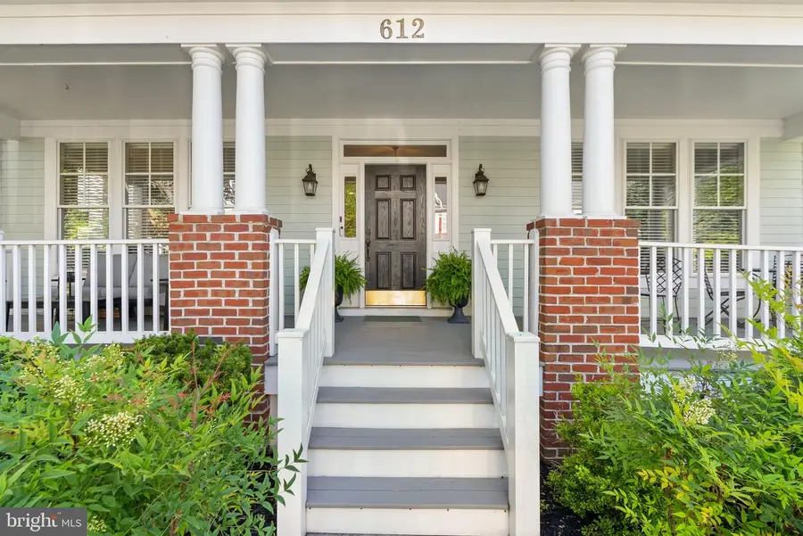 612 Greysands Ln, Purcellville, VA 20132 - #3