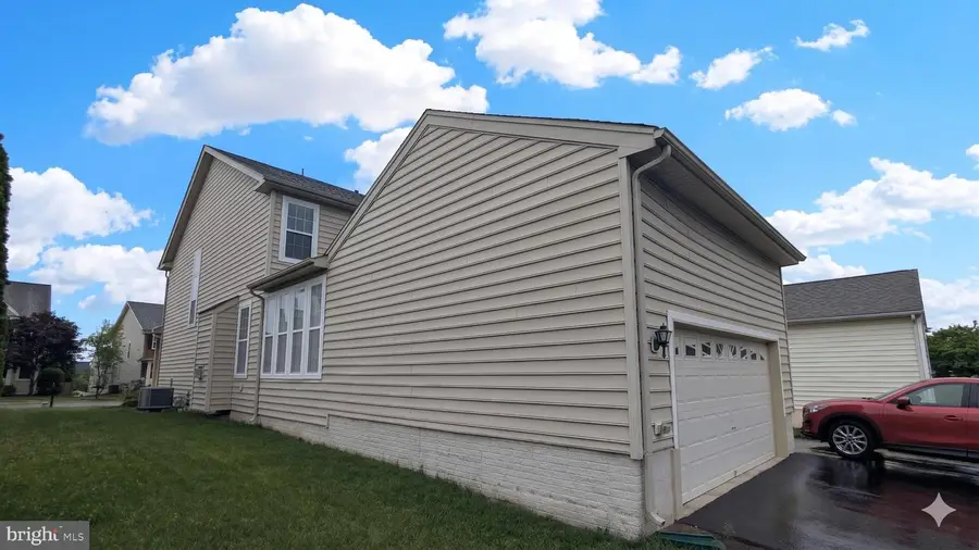 43161 Barnstead Dr, Ashburn, VA 20148 - #3