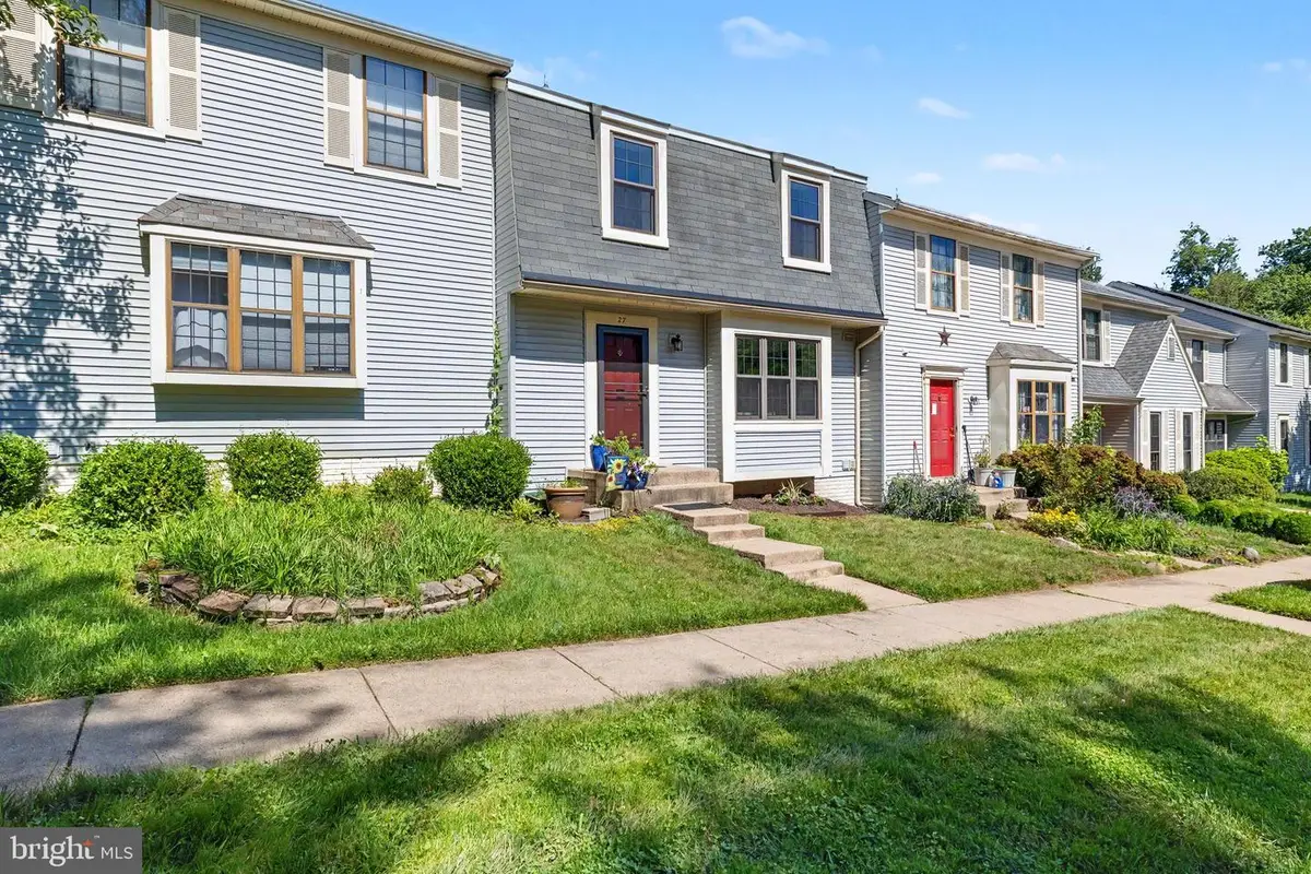 27 Aldridge Ct, Sterling, VA 20165 - #1