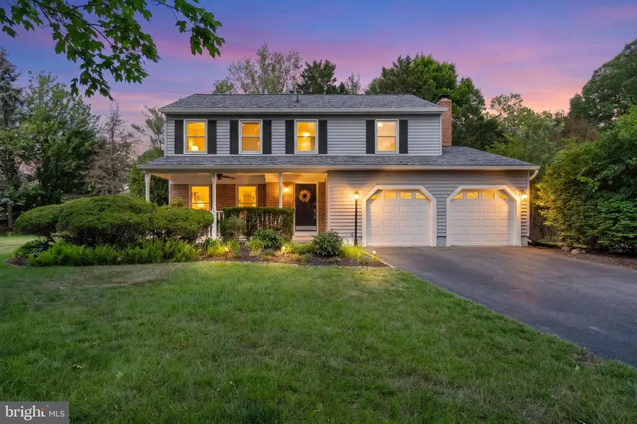 1801 Lisa Gaye Dr, Sterling, VA 20164 - #2