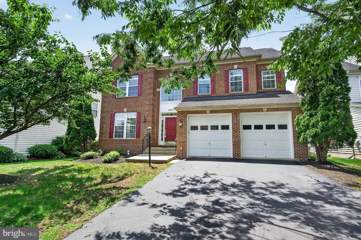 42071 Pepperbush Pl, Aldie, VA 20105 - #1