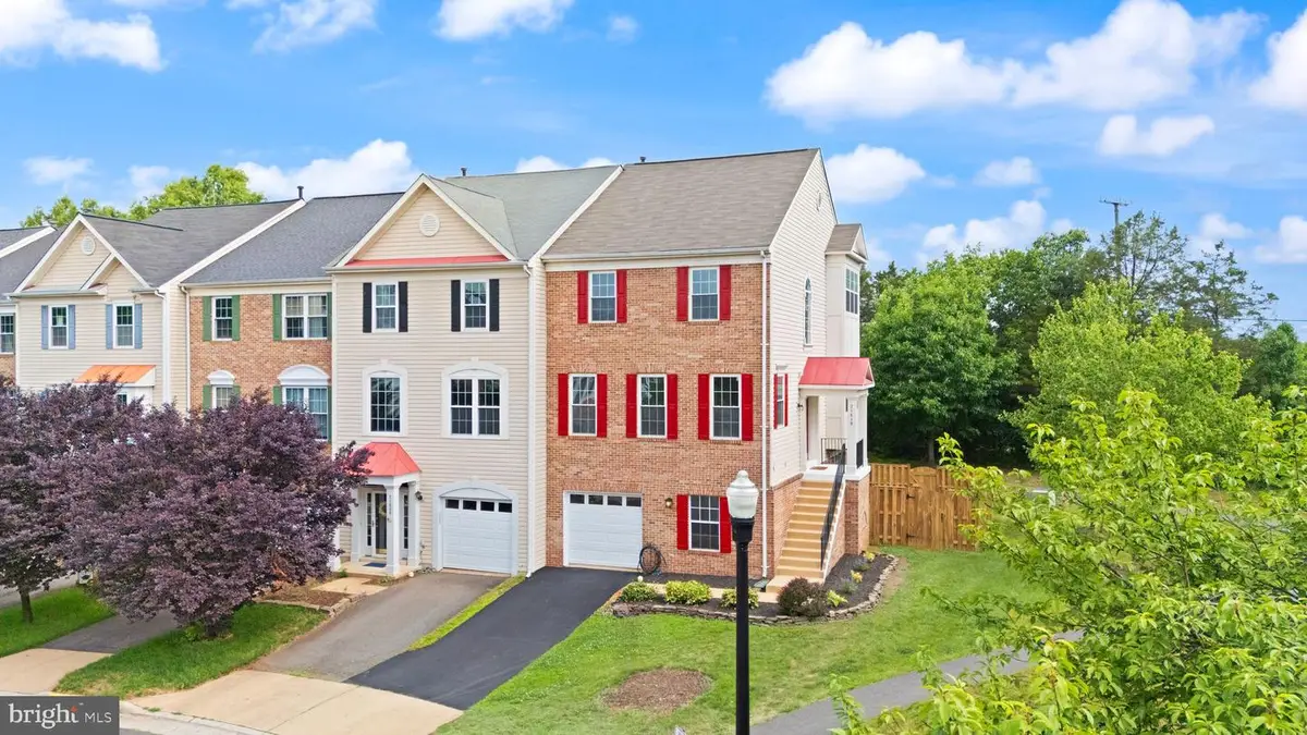 21610 Monmouth Ter, Ashburn, VA 20147 - #1