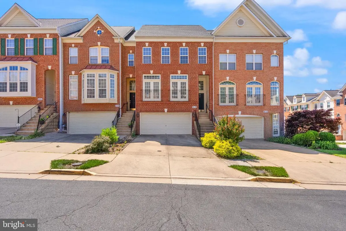 610 Battery Ter Ne, Leesburg, VA 20176 - #1