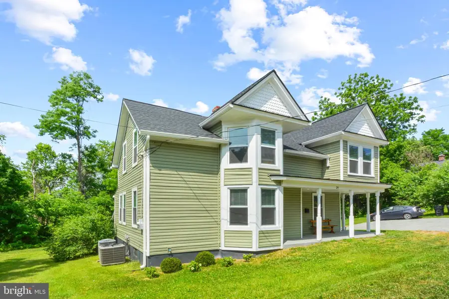 26 W Colonial Hwy, Hamilton, VA 20158 - #3
