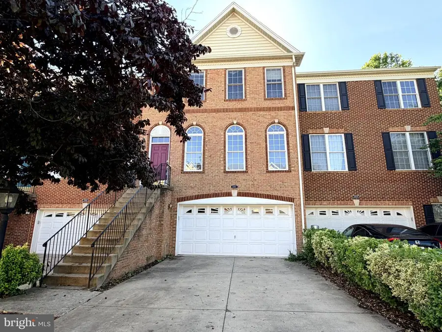 22511 Airmont Woods Ter, Ashburn, VA 20148 - #2