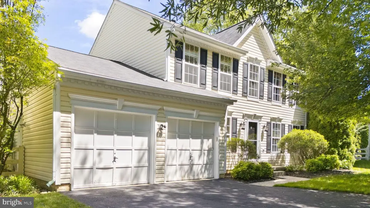 17303 Bighorn Ct, Round Hill, VA 20141 - #1