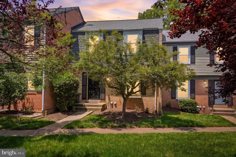 1072 Tottenham Ct, Sterling, VA 20164 - #2