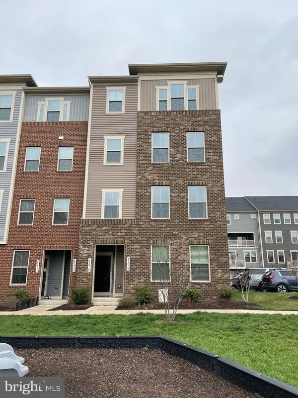 43017 Prophecy Ter, STERLING, VA 20166