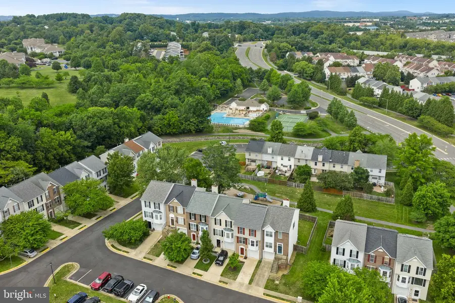 612 Tammy Ter Se, Leesburg, VA 20175 - #2