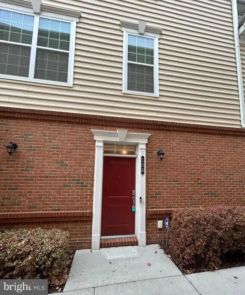 43031 Foxtrail Woods Ter #106, Ashburn, VA 20148 - #2
