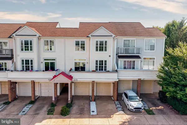44136 Shady Glen Ter, ASHBURN, VA 20147