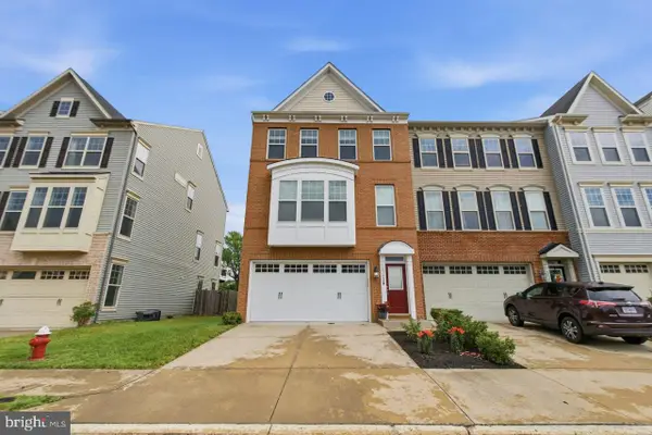 25288 Arrowroot Ter, CHANTILLY, VA 20152