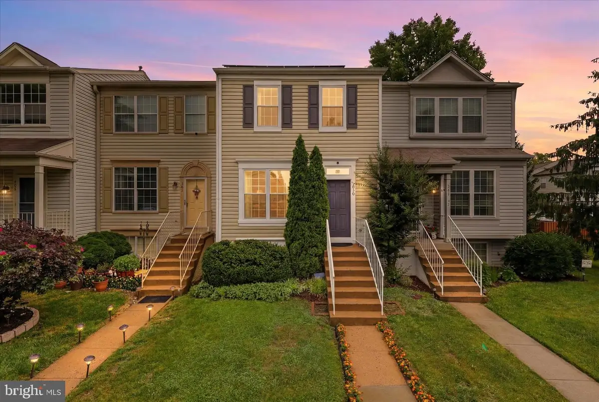 310 Stable View Ter Ne, Leesburg, VA 20176 - #1