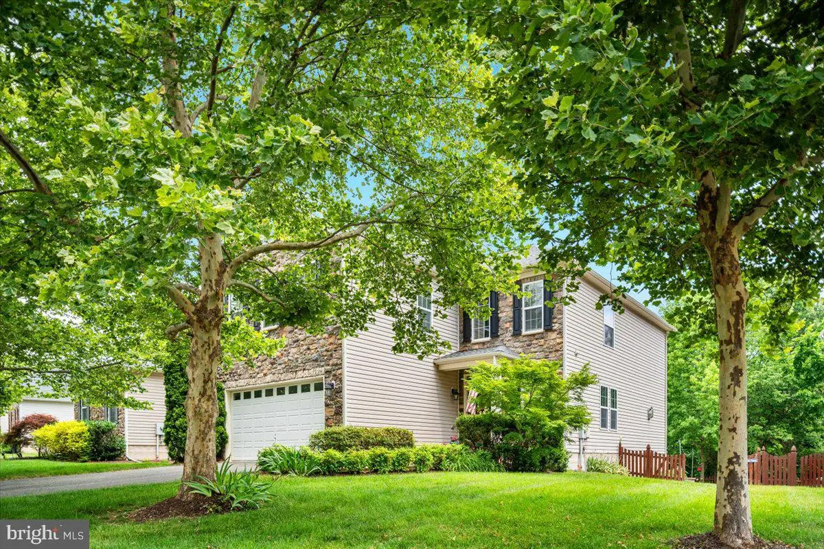 25030 Graywacke Dr, Aldie, VA 20105 - #1