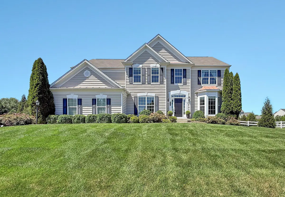 41324 Wilton Dr, Leesburg, VA 20175 - #1