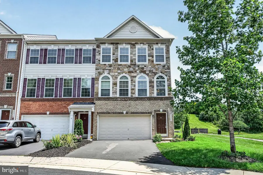 25220 Prairie Fire Sq, Aldie, VA 20105 - #2