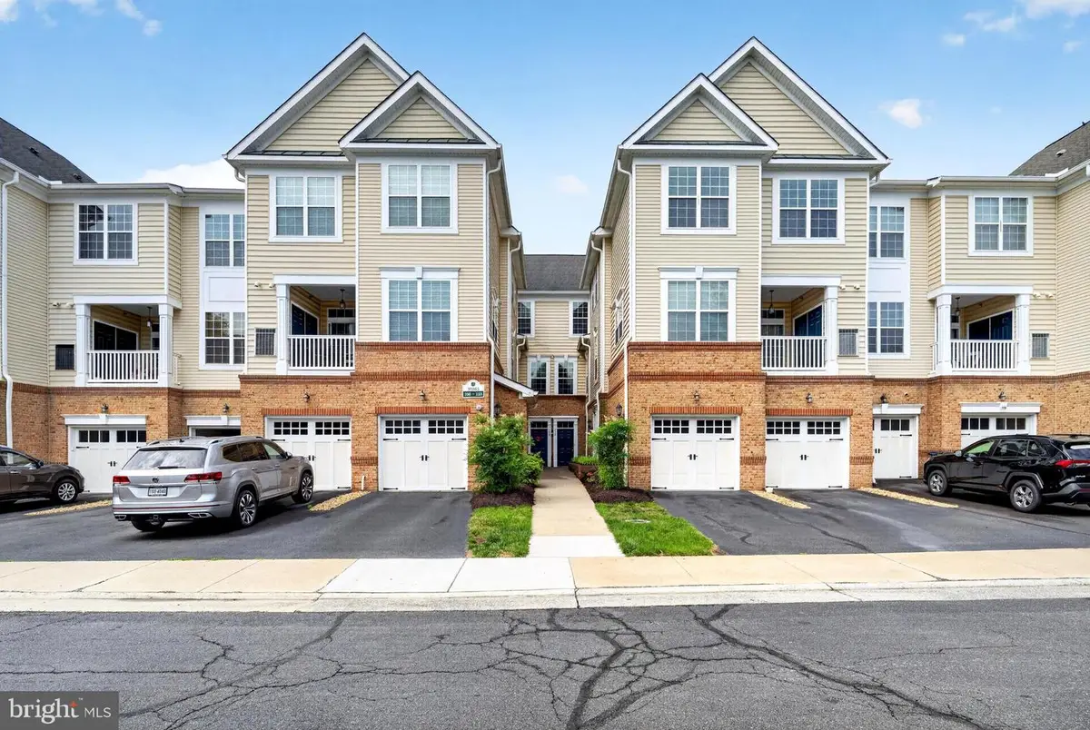 20365 Belmont Park Ter #110, Ashburn, VA 20147 - #1