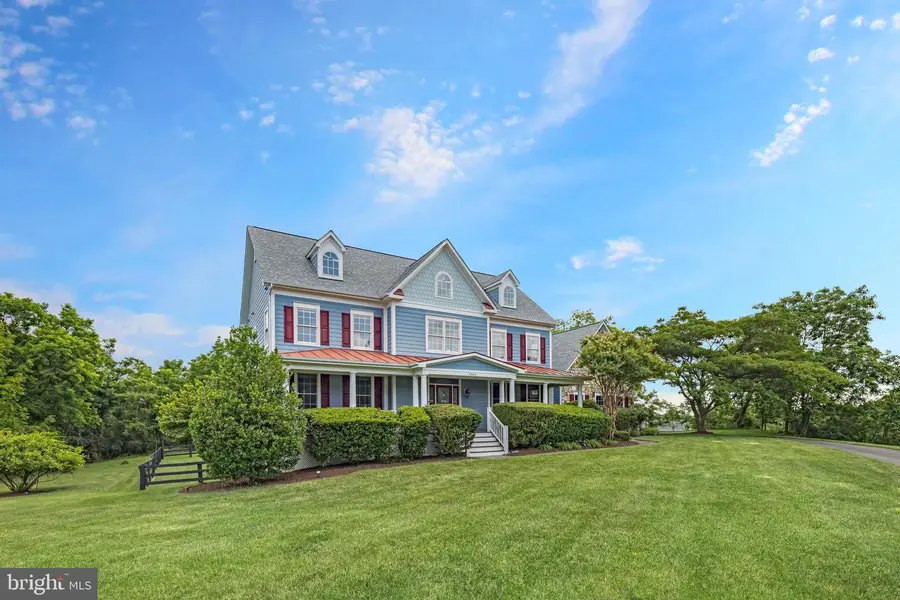 35054 Mcknight Ct, Round Hill, VA 20141 - #2