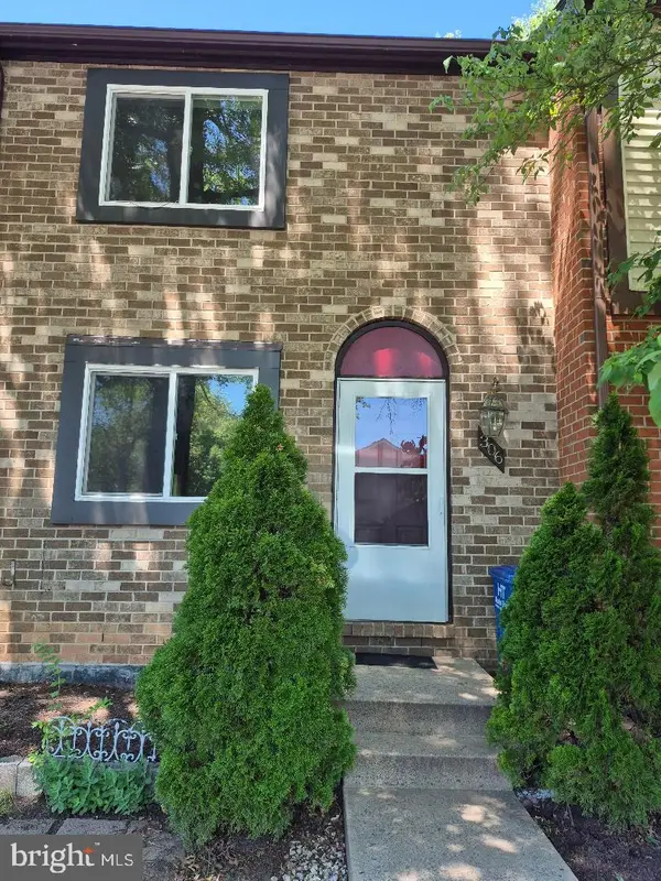 306 Giles Pl, STERLING, VA 20164