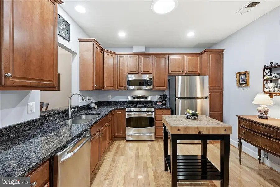 44397 Oakmont Manor Sq, Ashburn, VA 20147 - #3