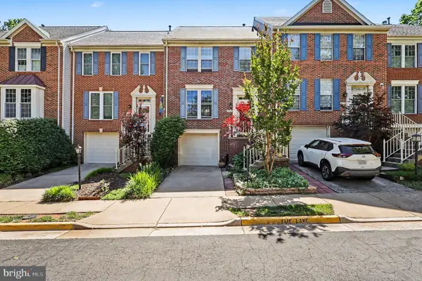 46572 Broadspear Ter, STERLING, VA 20165