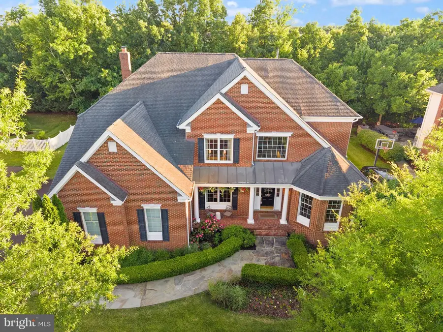 20247 Kiawah Island Dr, Ashburn, VA 20147 - #2