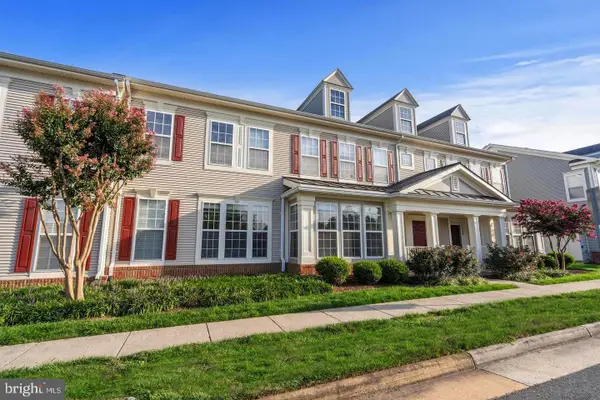 20216 Nightwatch St, ASHBURN, VA 20147