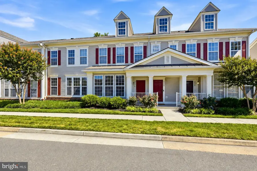 20216 Nightwatch St, Ashburn, VA 20147 - #2