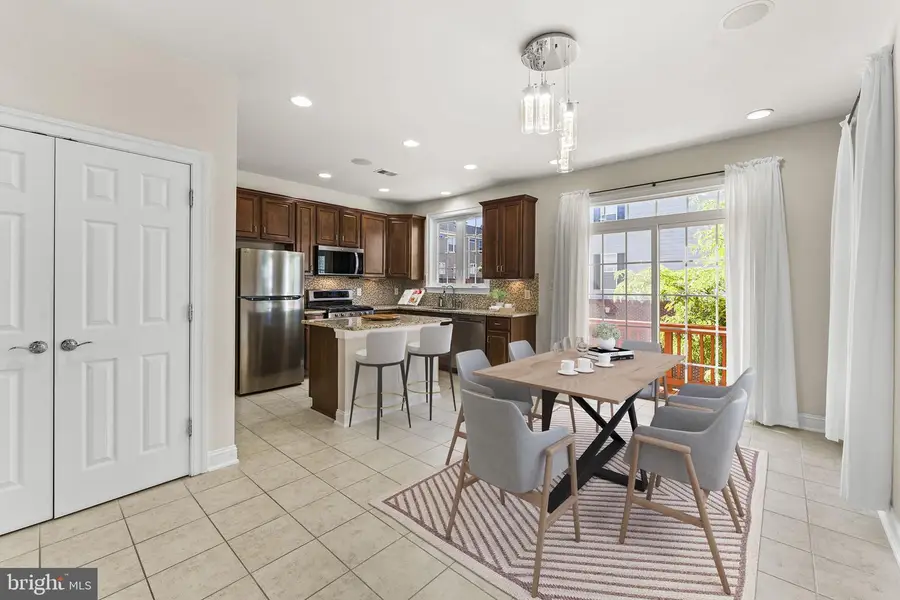 42703 Tunstall Ter, Ashburn, VA 20147 - #3
