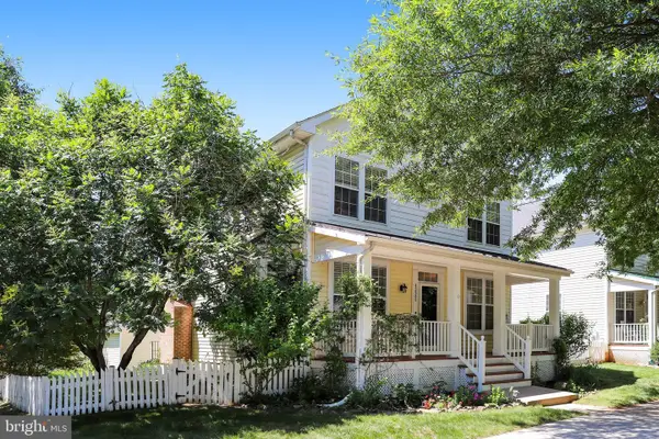 42985 Chesterton St, ASHBURN, VA 20147