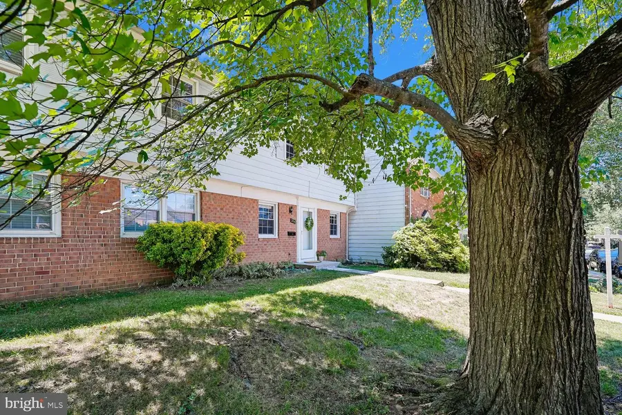 204 Shenandoah St Se, Leesburg, VA 20175 - #2