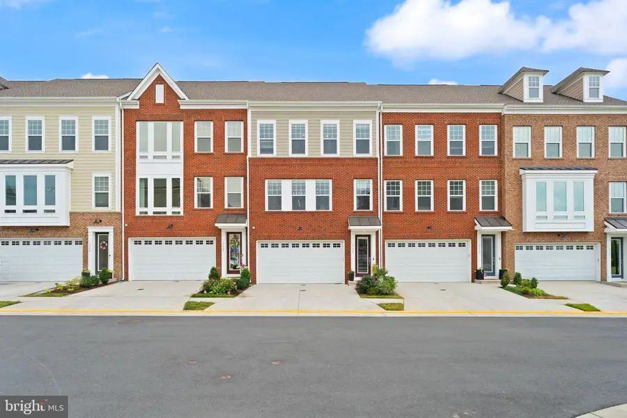 19328 Brookwater Ter, Leesburg, VA 20175 - #2