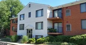 125-d Sw Clubhouse Dr Sw #10, LEESBURG, VA 20175
