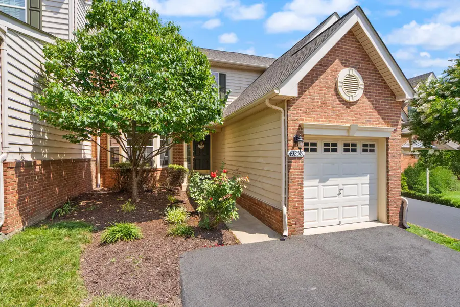 43258 Somerset Hills Ter, Ashburn, VA 20147 - #3