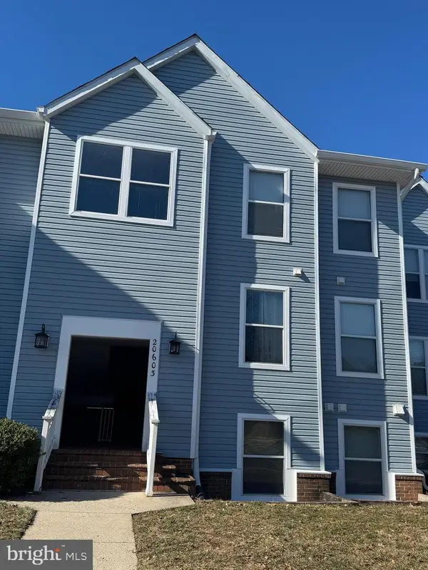 20603 Cornstalk Ter #302, ASHBURN, VA 20147