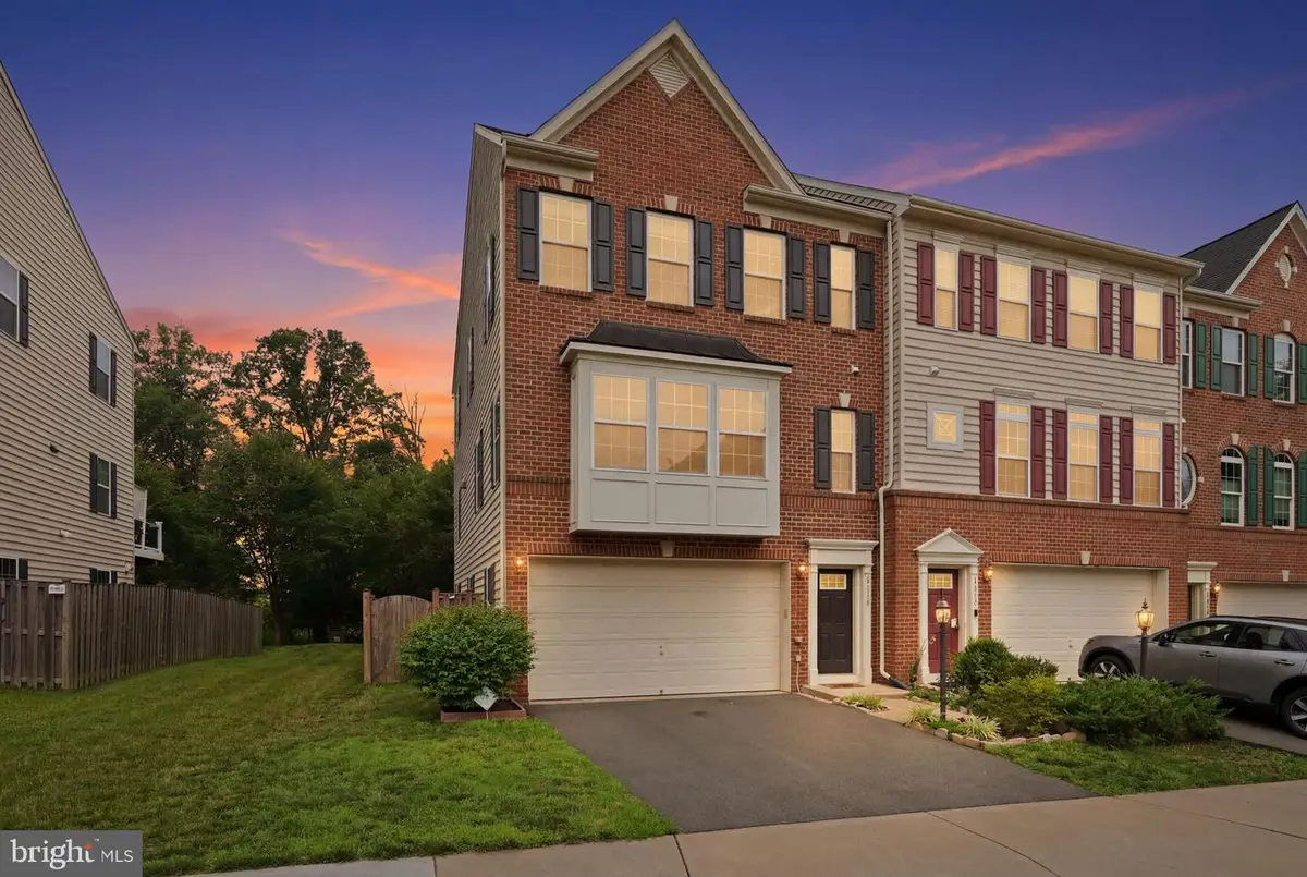 22925 Chinkapin Oak Ter, Sterling, VA 20166 - #1